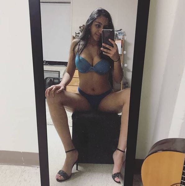 Tina Escorts Service