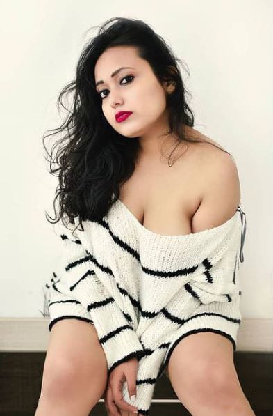 Aditi Escorts Services