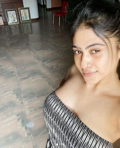 Heena Escorts Service In Raipur