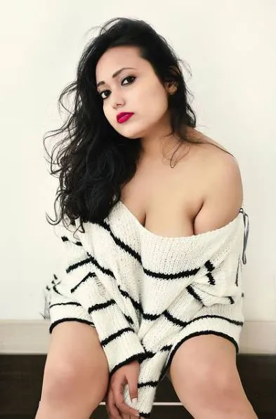 Aditi Escorts Services