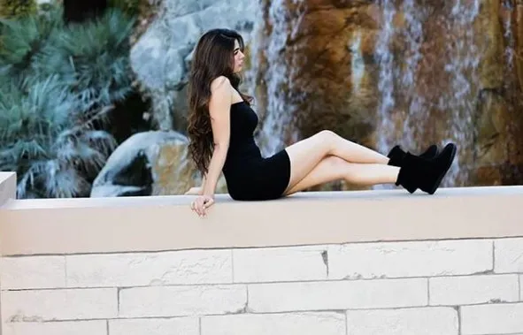 Riya Sexy Escorts Services Raipur