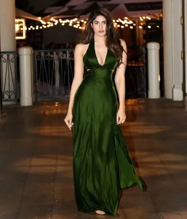 Raipur Escorts Models Riya