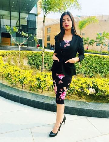 Sushma Escorts Girl